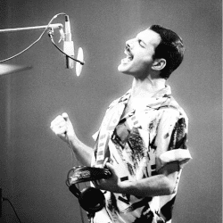 Queen recording on the AKG C414.
